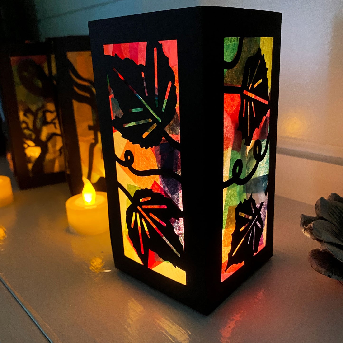 Paper Fall Leaves Lantern Craft Kit