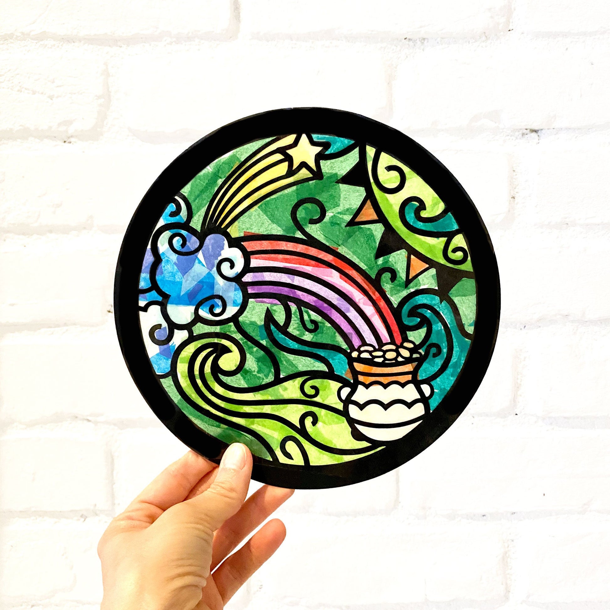 St.Patricks Day arts and crafts suncatcher kit for kids